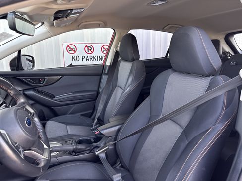 Used 2021 Subaru Crosstrek 2.0i Premium image 13