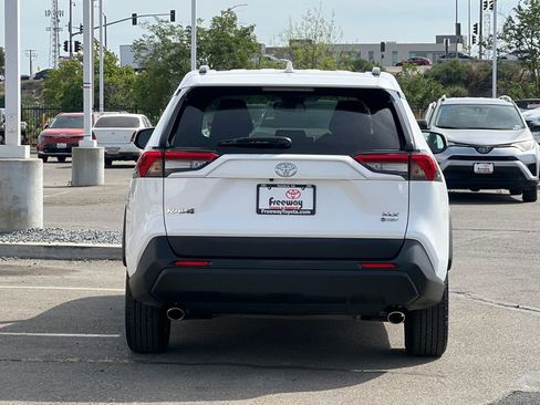 Certified 2025 Toyota RAV4 XLE image 6