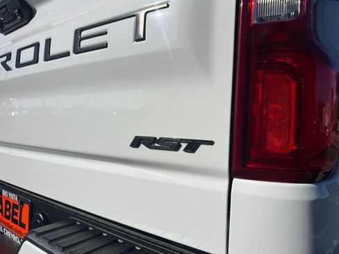 Used 2023 Chevrolet Silverado 1500 RST w/ Convenience Package II AWD/4WD image 15