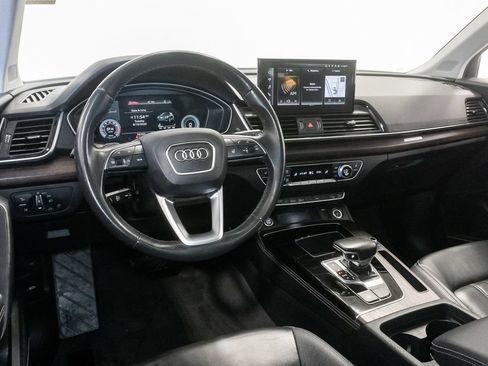 Used 2023 Audi Q5 2.0T Premium Plus w/ Premium Plus Package AWD/4WD image 7