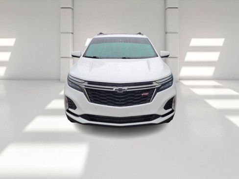 Used 2022 Chevrolet Equinox RS w/ RS Leather Package image 2