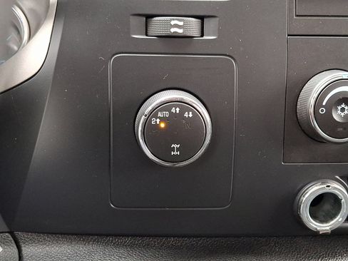 Used 2009 Chevrolet Silverado 1500 LT image 16