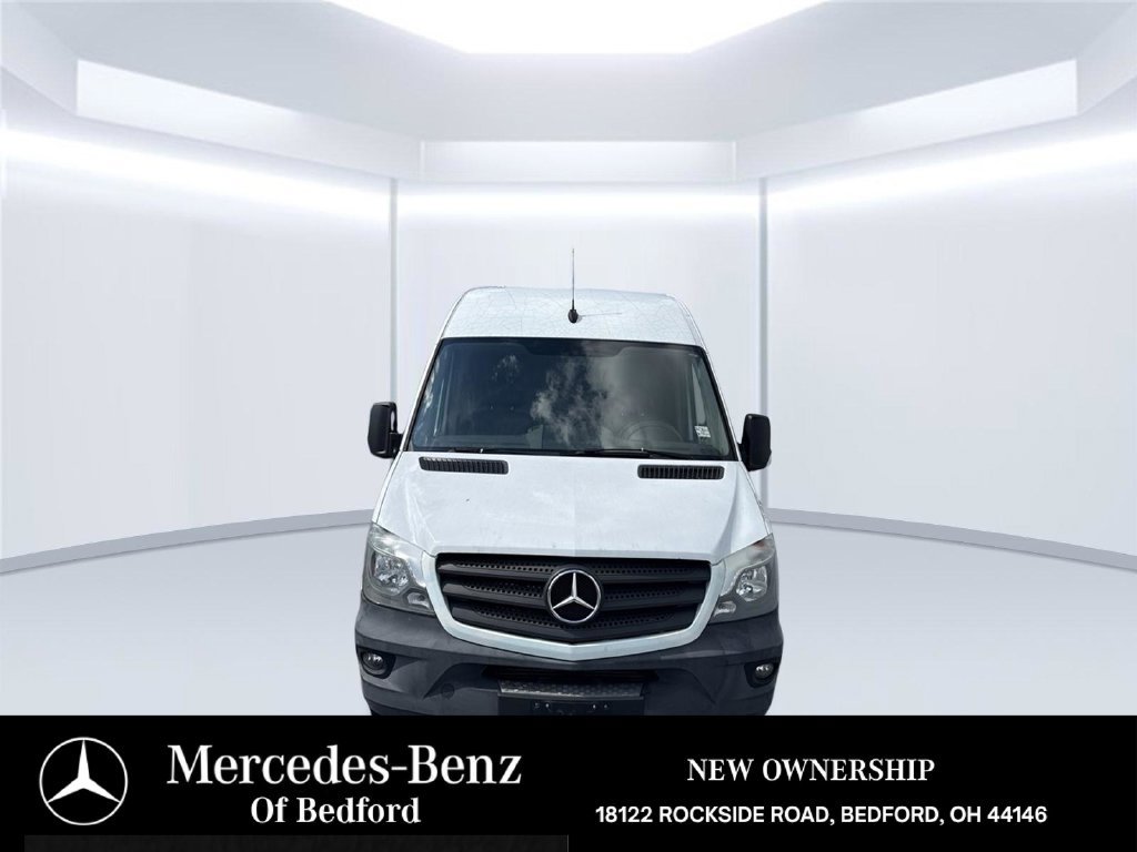 Used 2015 Mercedes-Benz Sprinter 2500 image 2