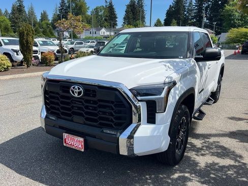 Used 2024 Toyota Tundra SR5 w/ TRD Off-Road Package AWD/4WD image 4