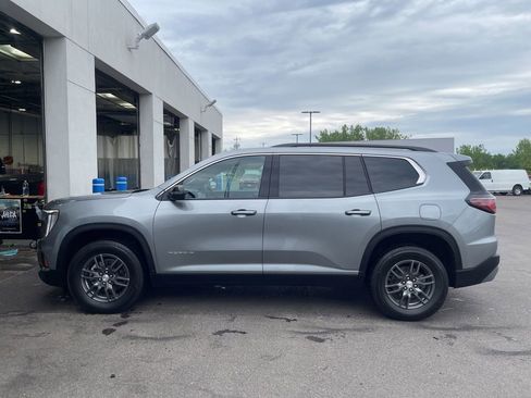 Used 2026 GMC Acadia Elevation AWD/4WD image 4