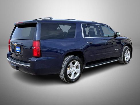 Used 2017 Chevrolet Suburban Premier image 5