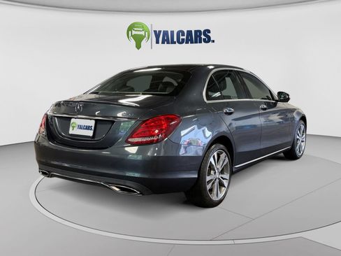 Used 2015 Mercedes-Benz C 300 4MATIC Sedan w/ Multimedia Package image 5