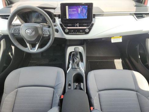 Used 2026 Toyota Corolla SE FWD image 23