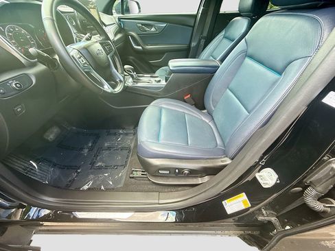 Used 2025 Chevrolet Blazer RS w/ LPO, Floor Liner Package FWD image 20