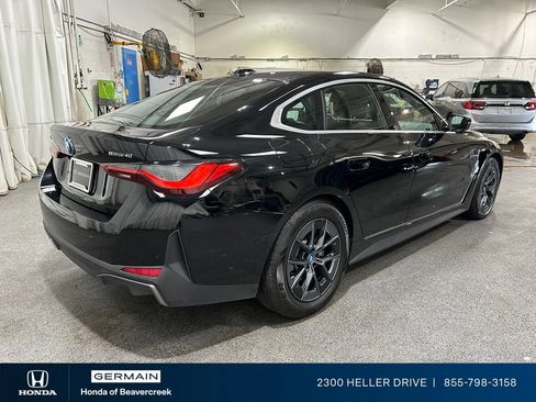 Used 2024 BMW i4 eDrive40 RWD image 8