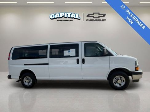 Used 2024 Chevrolet Express 3500 LT w/ LT Preferred Equipment Group image 6