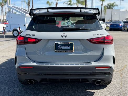 New 2026 Mercedes-Benz GLA 35 AMG 4MATIC image 9