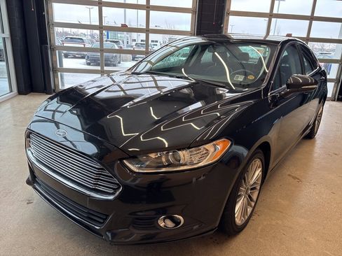 Used 2015 Ford Fusion SE w/ Equipment Group 202A image 5