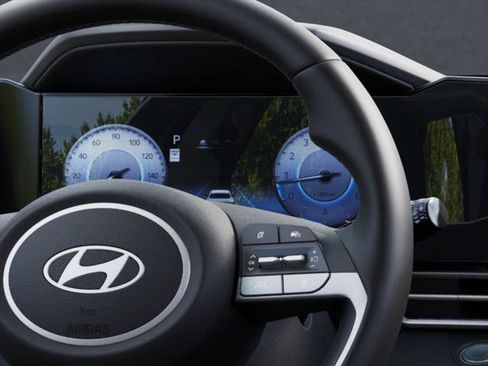 New 2026 Hyundai Elantra Limited image 14