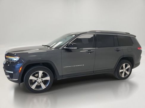Used 2021 Jeep Grand Cherokee L Limited image 4