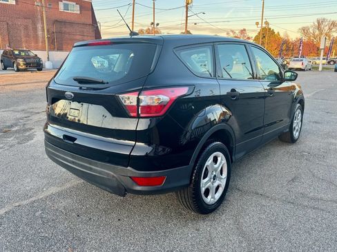 Used 2018 Ford Escape S image 7