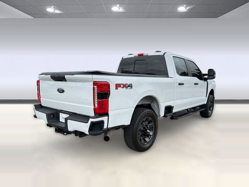Used 2024 Ford F250 XL w/ STX Appearance Package AWD/4WD image 8
