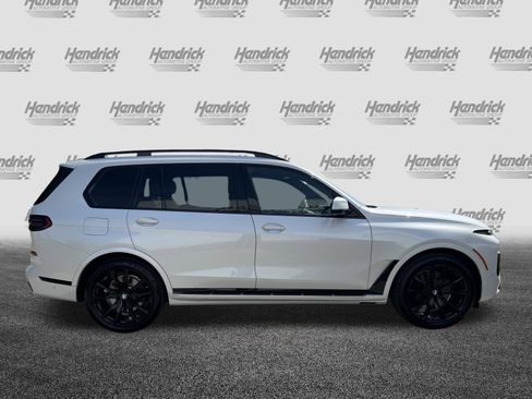 Used 2023 BMW X7 xDrive40i w/ Executive Package AWD/4WD image 10