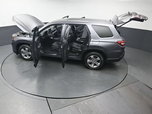 Certified 2023 Honda Pilot EX-L image 48