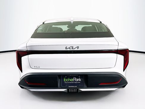 Used 2025 Kia K4 FWD image 7