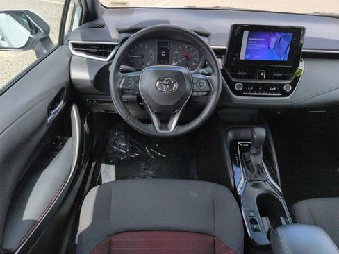 Certified 2025 Toyota Corolla SE FWD image 15