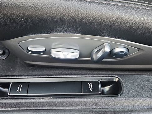 Used 2019 Porsche 718 Cayman image 20