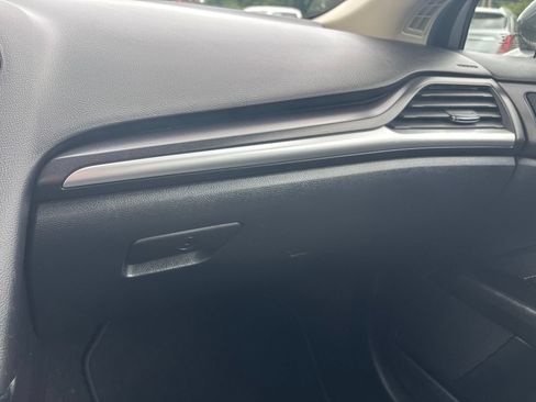 Certified 2019 Ford Fusion Energi Titanium FWD image 27