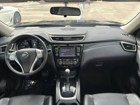 Used 2016 Nissan Rogue SL FWD image 26