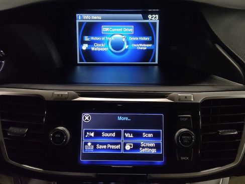 Used 2015 Honda Accord EX-L image 25