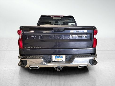 Used 2022 Chevrolet Silverado 1500 LTZ w/ LTZ Premium Package image 6