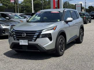 Used 2024 Nissan Rogue SV AWD/4WD video 1