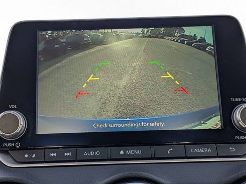 Certified 2024 Nissan Sentra SV image 27