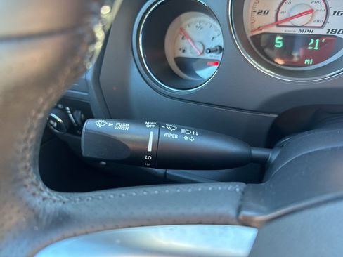 Used 2014 Dodge Challenger SRT8 image 15