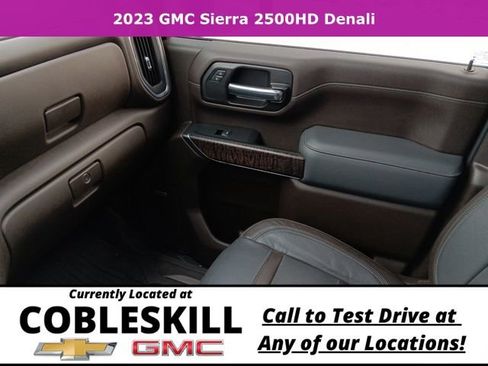 Used 2023 GMC Sierra 2500 Denali image 23