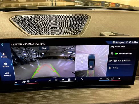 Certified 2026 BMW 430i Coupe w/ M Sport Package image 27