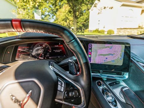 Used 2023 Chevrolet Corvette Stingray Coupe w/ Z51 Performance Package RWD image 25