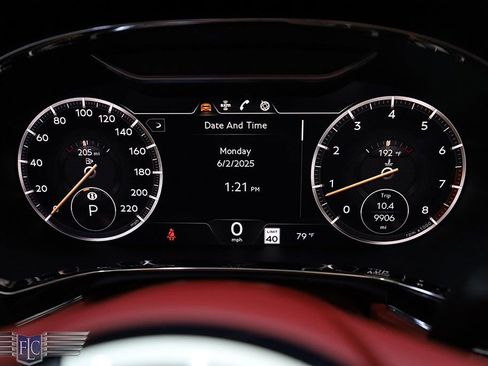 Used 2022 Bentley Continental GT V8 image 34