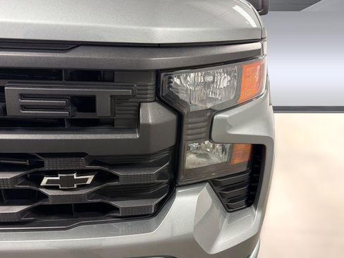 Used 2025 Chevrolet Silverado 1500 Custom w/ Turbomax Blackout Package RWD image 10