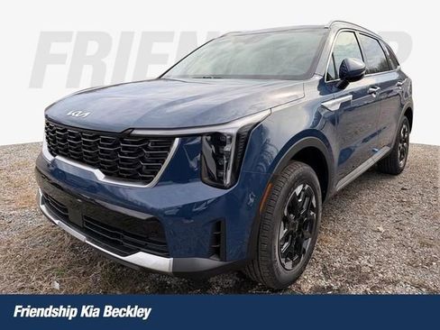 New 2026 Kia Sorento S image 1