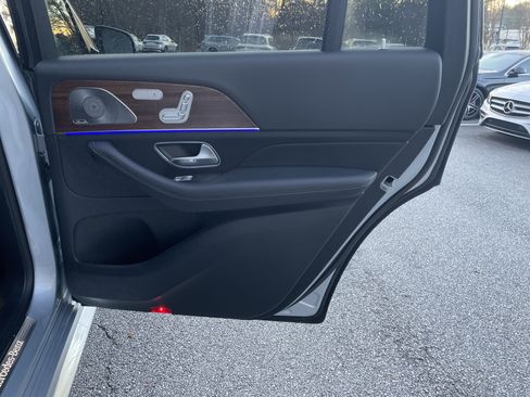 Certified 2024 Mercedes-Benz GLS 450 4MATIC image 46