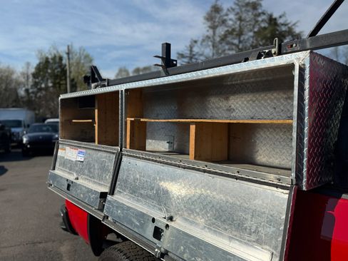 Used 2018 GMC Sierra 2500 2WD Regular Cab image 26