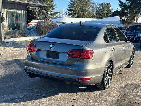 Used 2012 Volkswagen Jetta GLI image 7