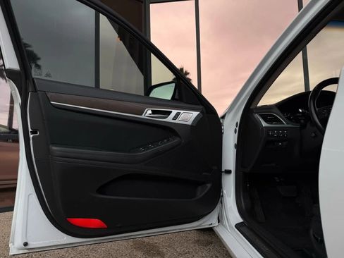 Used 2018 Genesis G80 5.0 Ultimate image 37