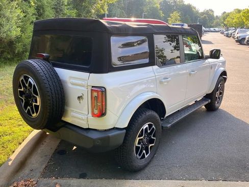 Used 2022 Ford Bronco Outer Banks AWD/4WD image 33