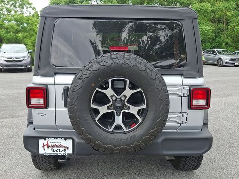 Used 2023 Jeep Wrangler Sport AWD/4WD image 5