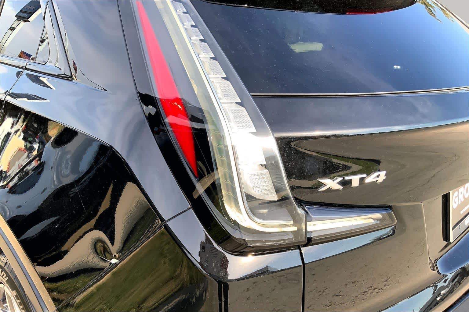 Used 2023 Cadillac XT4 Sport FWD image 28