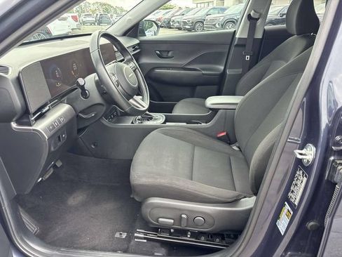 Used 2024 Hyundai Kona SEL AWD/4WD image 11