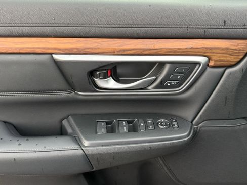 Used 2022 Honda CR-V Touring image 15