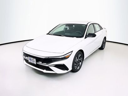 New 2025 Hyundai Elantra SEL w/ Cargo Package