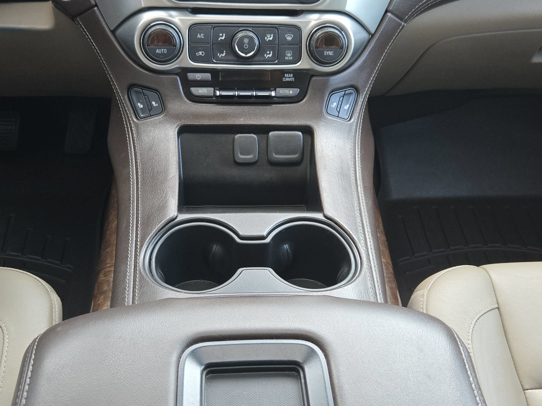 Used 2020 Chevrolet Tahoe LT AWD/4WD image 33